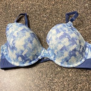 Victoria’s Secret Pink bra 36D